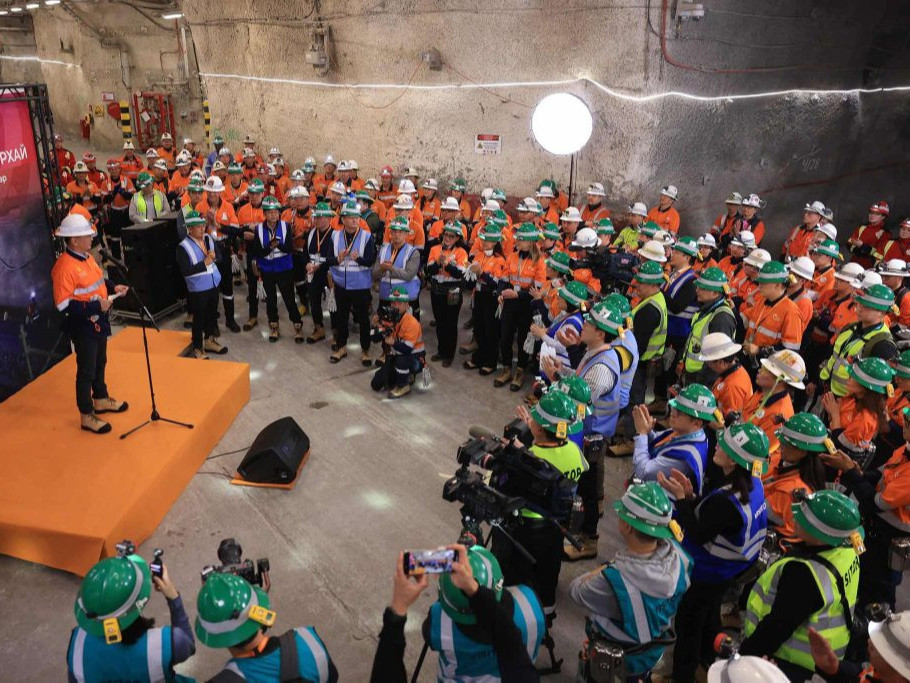 LIVE: Оюутолгой бүлэг ордын ашиглалтын талаар УИХ-ын Хянан, шалгах хорооны хурал болж байна