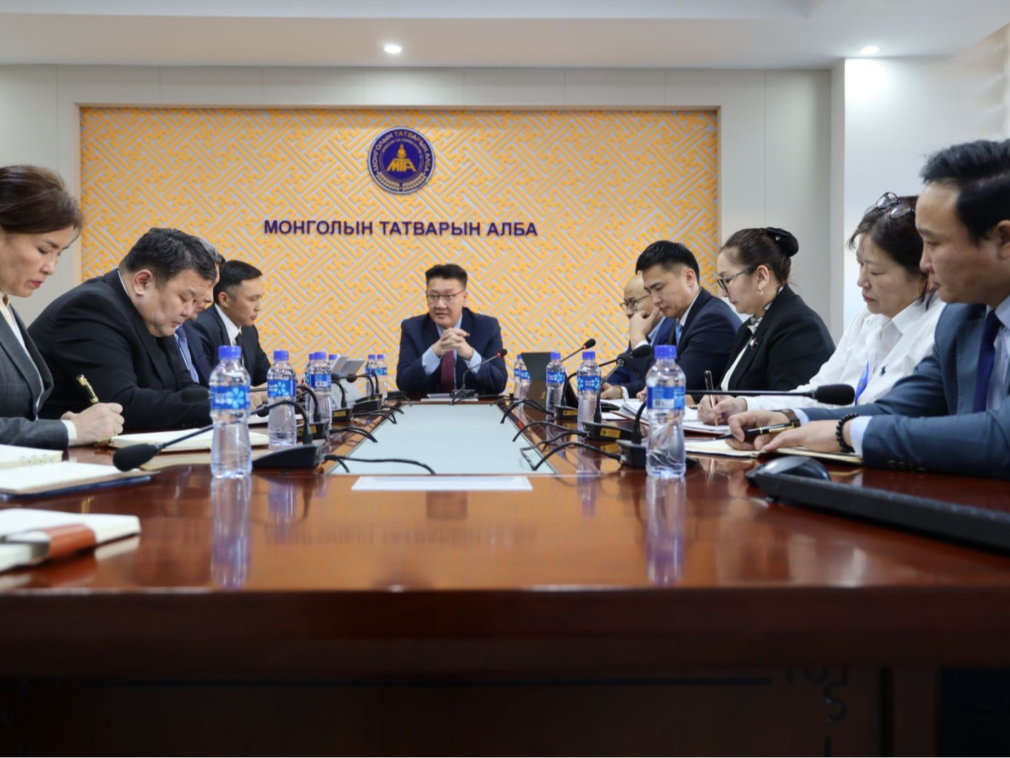 Нийслэл, дүүргийн татварын орлогын биелэлт 94 хувийн гүйцэтгэлтэй байна  