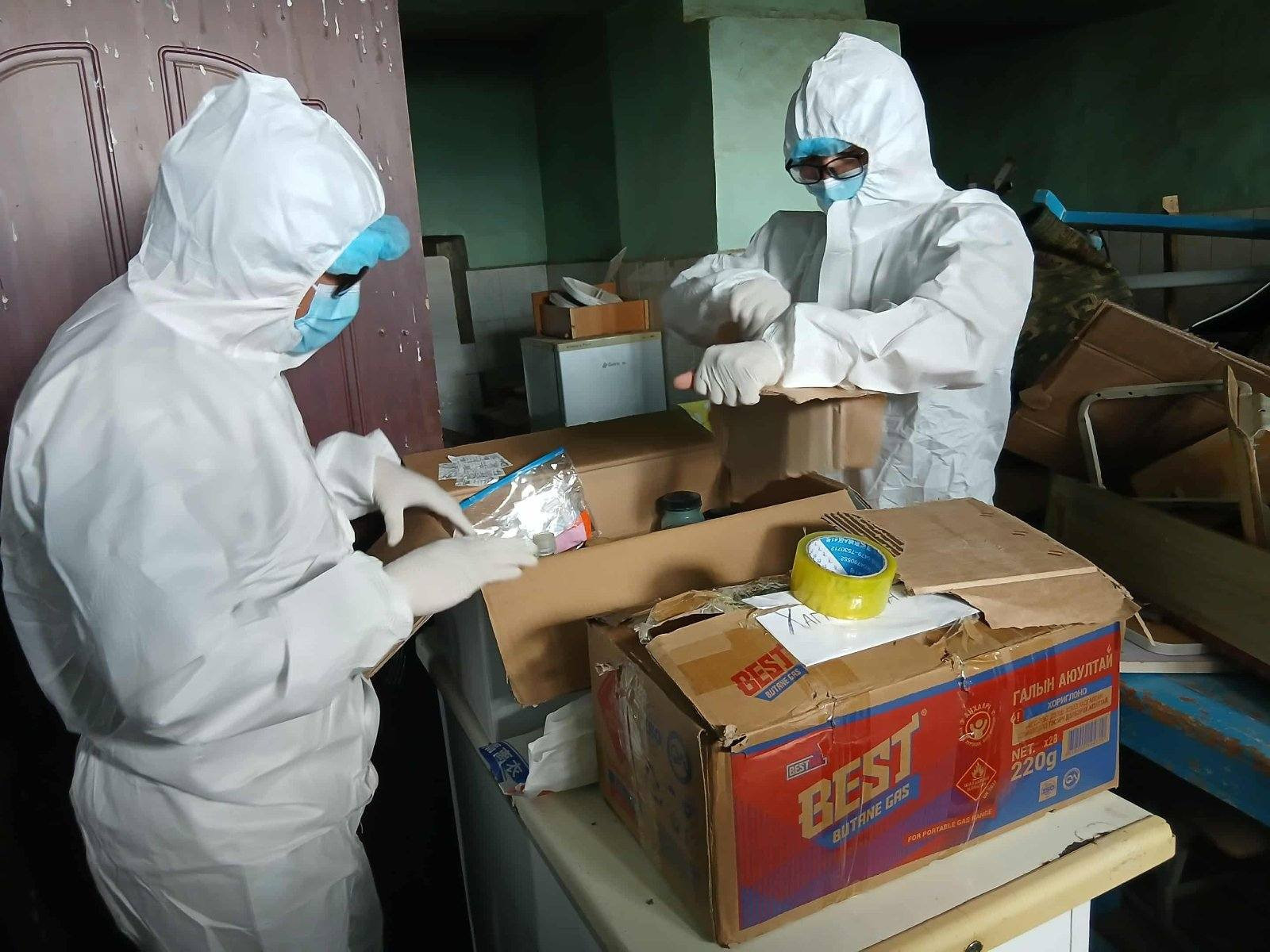 Орхон, Өвөрхангай, Сүхбаатар аймгуудын ерөнхий боловсролын сургуулиудад хадгалж байсан химийн бодисуудыг устгууллаа