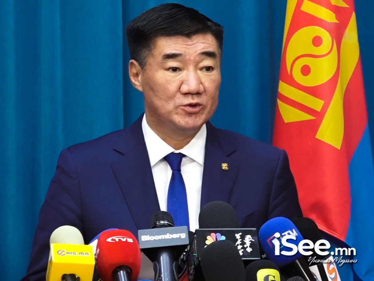 С.Бямбацогт: 33 компанийн хувьцааг биржээр арилжих, өөрчлөн байгуулах асуудлыг судалж байна