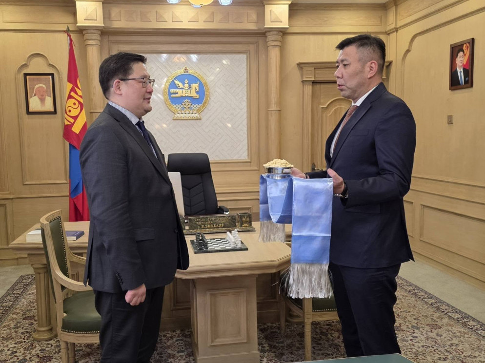 Хууль зүй, дотоод хэргийн дэд сайд Д.Мөнх-Эрдэнэ ажлаа хүлээж авлаа