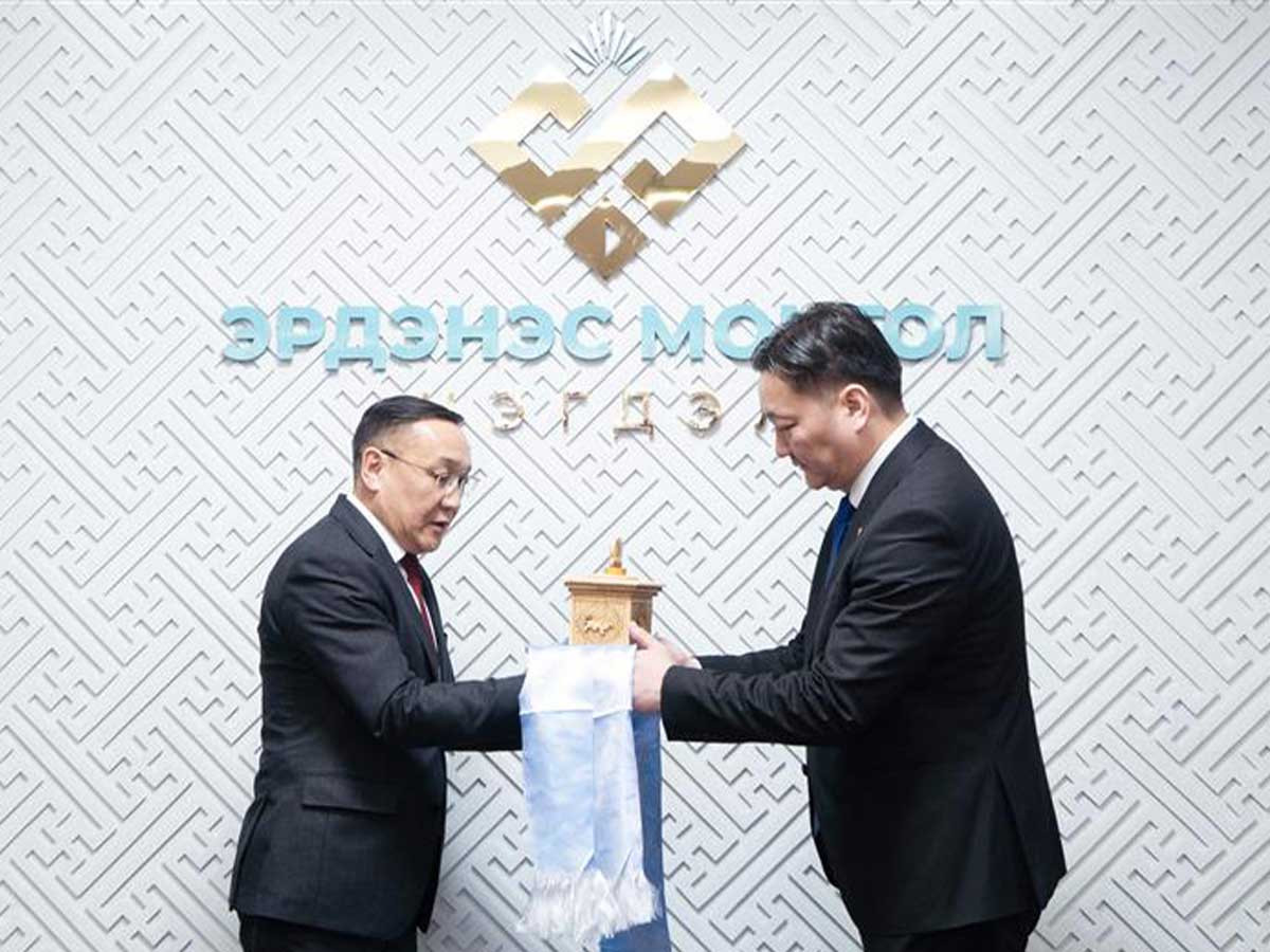 “Эрдэнэс Монгол” ХХК-ийн гүйцэтгэх захирлын үүрэг гүйцэтгэгчээр Б.Даваадалай томилогдлоо
