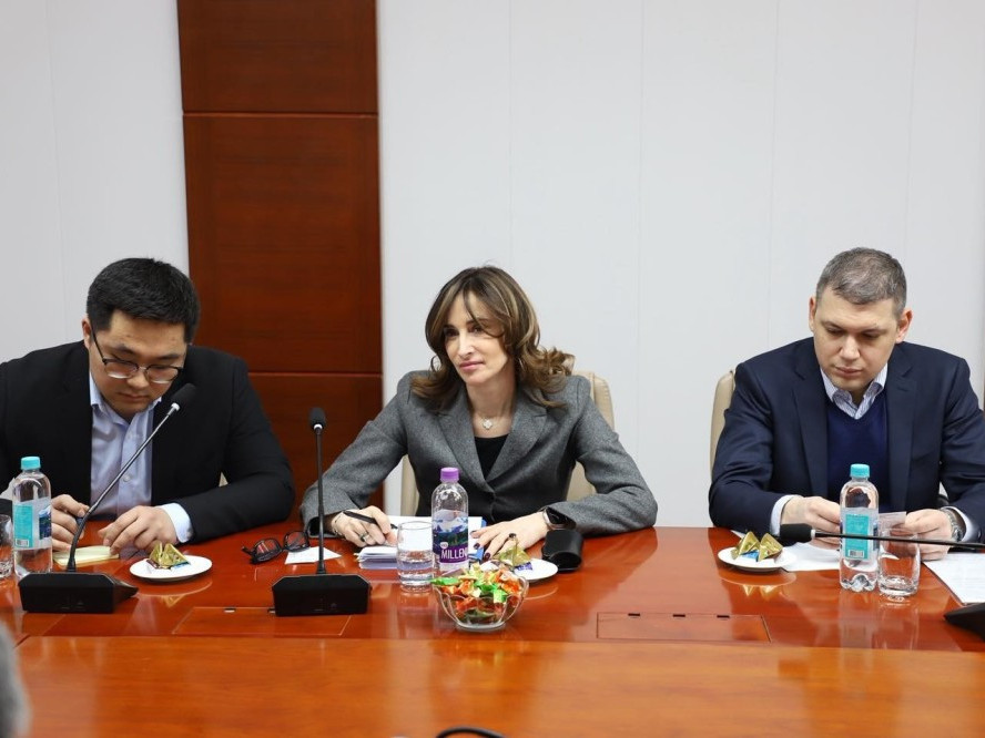 ОХУ-тай баруун бүсийн эрчим хүчний сүлжээг өргөтгөхөөр тохиролцжээ