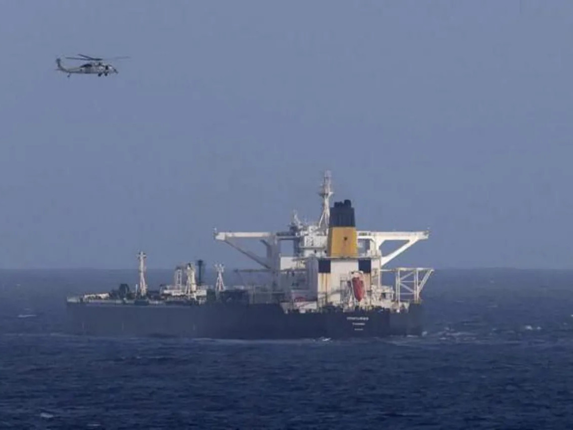  АНУ Венесуэлтэй холбоотой гурав дахь газрын тосны танкерыг мөрдөж эхэлжээ