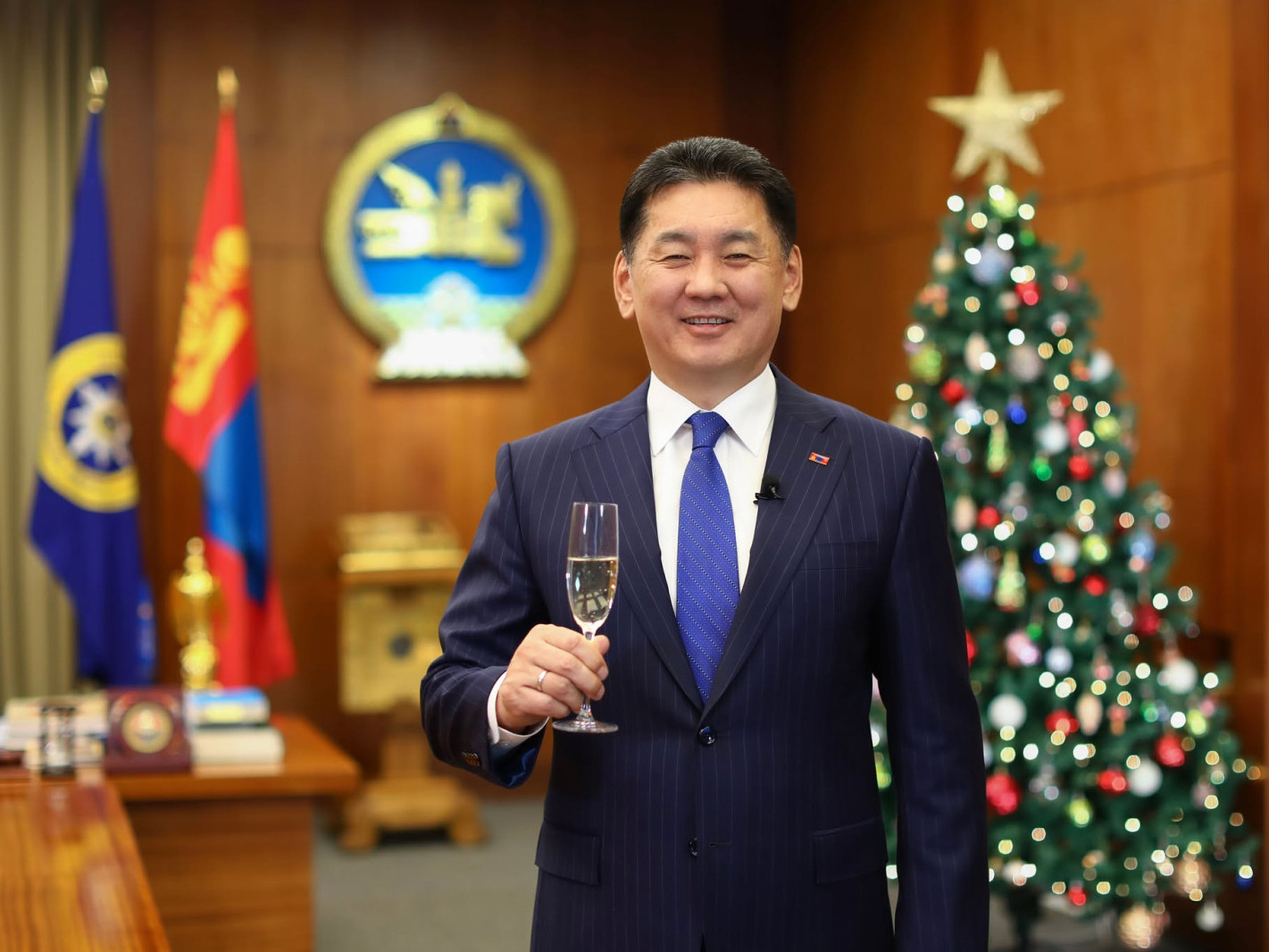 У.Хүрэлсүх: Мөнх тэнгэрийн хүчин дор Монгол Улс мандан бадрах болтугай