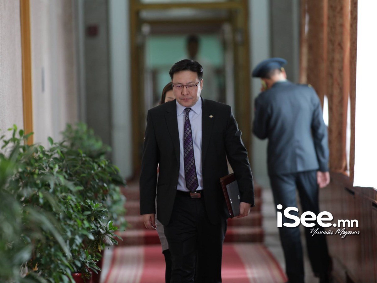 Ж.Батзанданг "хэлэлцээрийг удаашруулсан" гэх үндэслэлээр хариуцлага тооцож ажлаас нь чөлөөлжээ