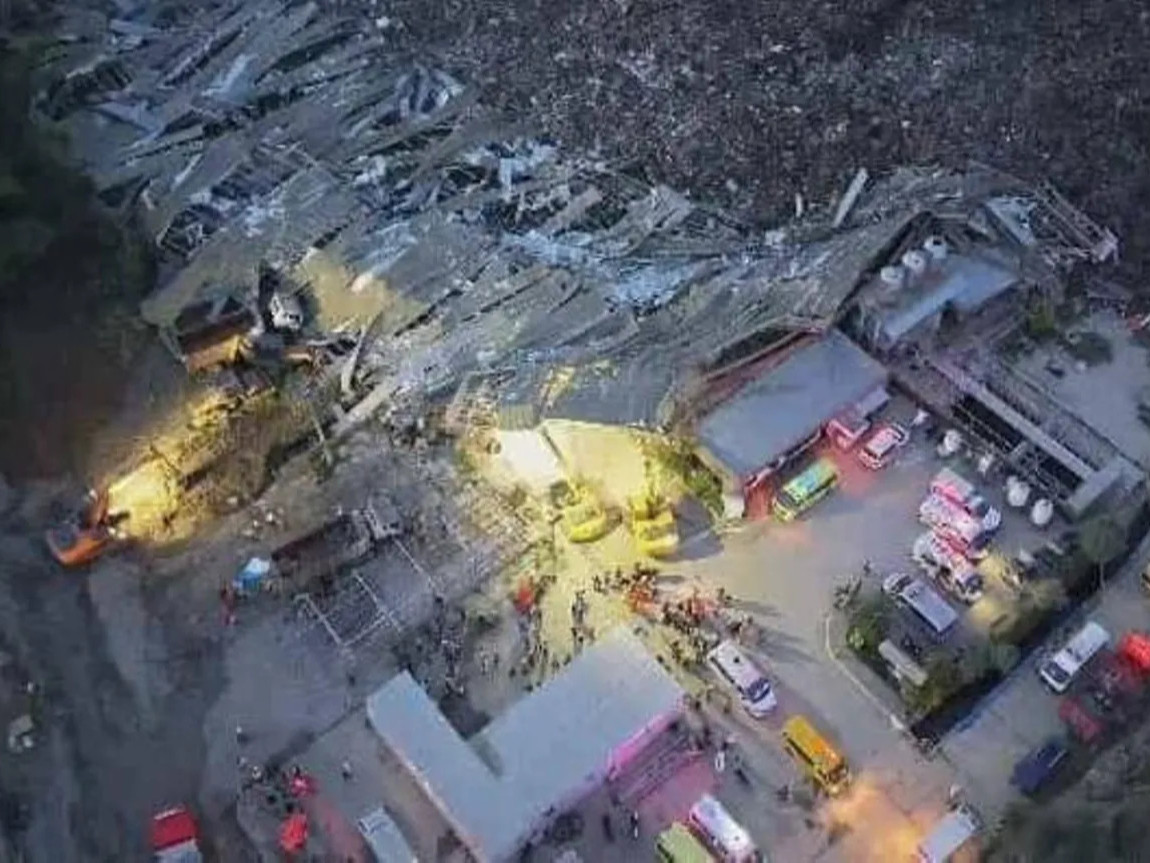 Филиппинд их хэмжээний хогийн цэг нурсны улмаас нэг хүн нас барж, 38 хүн сураггүй алга болжээ