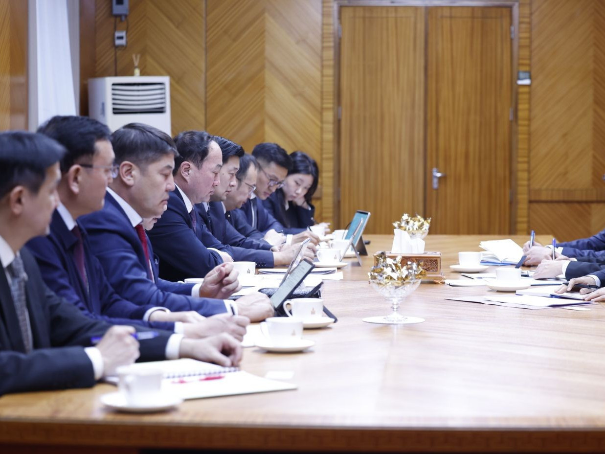 Казахстан улстай хамтарч малын вакцины үйлдвэр байгуулна