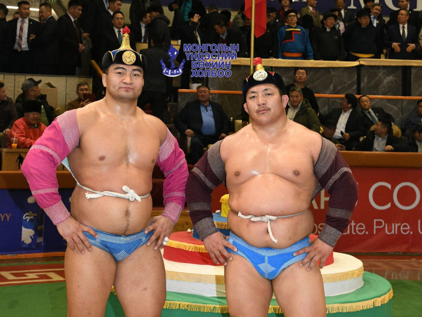 Үндсэн хуулийн өдөрт зориулсан барилдаанд Улсын арслан Ц.Бямба-Отгон түрүүллээ