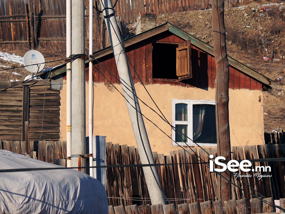 ХЭРГИЙН МӨРӨӨР: М.Батчулуун хий үзэгдэл дэмийрлийн хам шинжтэй бөгөөд "Тэр хүнийг буг чөтгөр гэж бурхан надад хэлсэн" гэж мэдүүлжээ