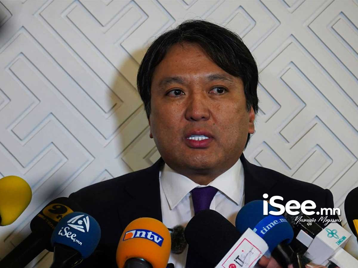 Т.Доржханд: Би улс төрөөс гарч болох ч хэн улс оронд хэрэгтэй ажил хийх вэ