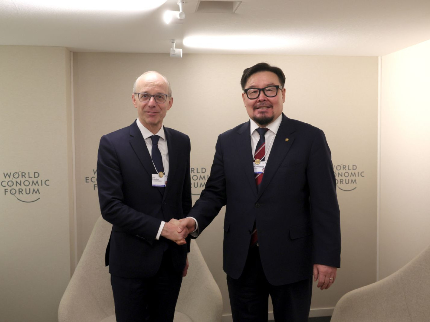 Ерөнхий сайд Г.Занданшатар Швейцарын Холбооны Улсын Ерөнхийлөгч Ги Пармелантай уулзжээ