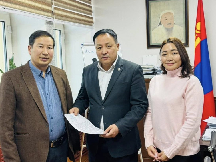 Ховд аймгийн ИТХ-ын дарга З.Эрхбаярыг огцруулахыг шаардсан албан бичгийг хүргүүлжээ