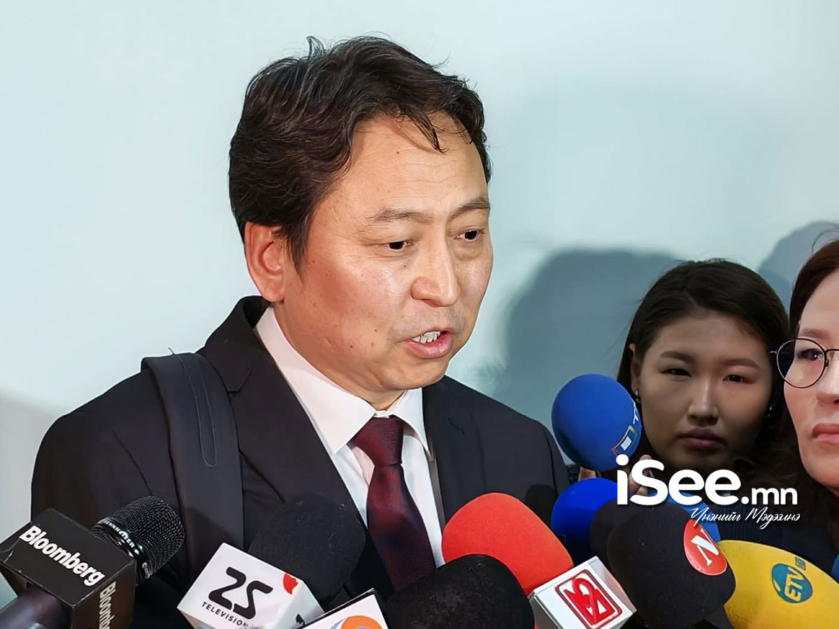 Д.Гантулга: Багш нар ядаж сарын цалингаа бүтэн авчхаад хэл ам хийх хэрэгтэй