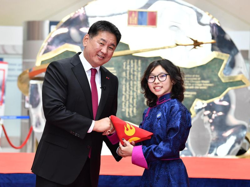 “Ерөнхийлөгчийн илгээлт-2100” тэтгэлгийн эзэд 21 улсын шилдэг их сургуульд суралцаж байна