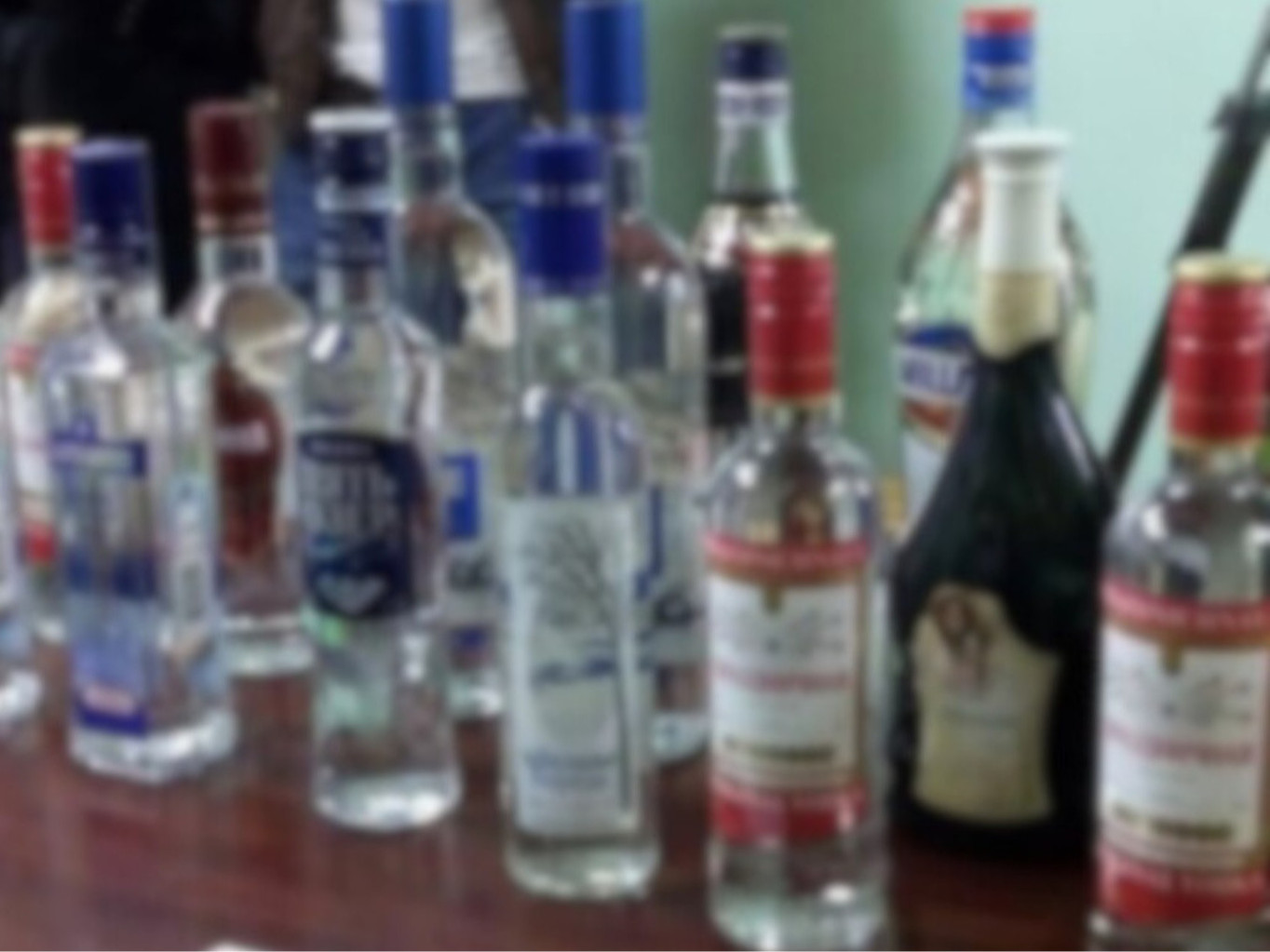 Гарал, үүсэл тодорхойгүй 10 мянган литр архийг хураан устгажээ