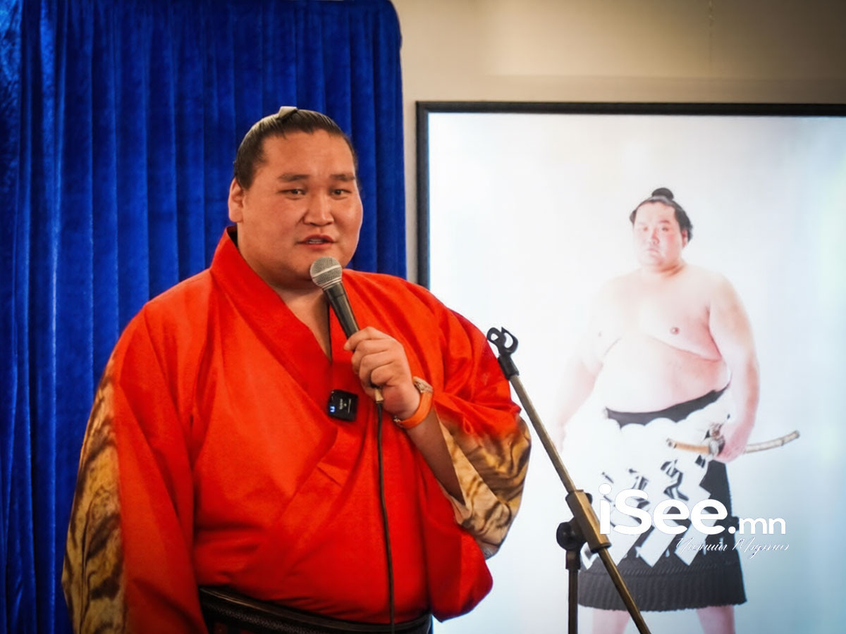 Мэргэжлийн сүмогийн 73 дахь ёкозүна Терүнофүжи Г.Ган-Эрдэнийн зодог тайлах ёслол Японы Токио хотод эхэллээ 