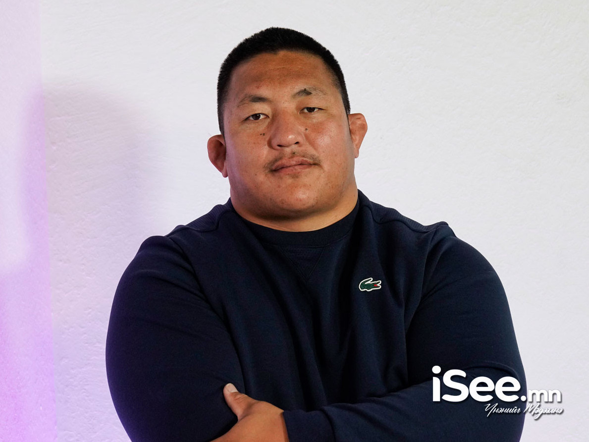 Улсын заан Б.Бат-Өлзий бөхчүүдийн чансааг тэргүүлж байна