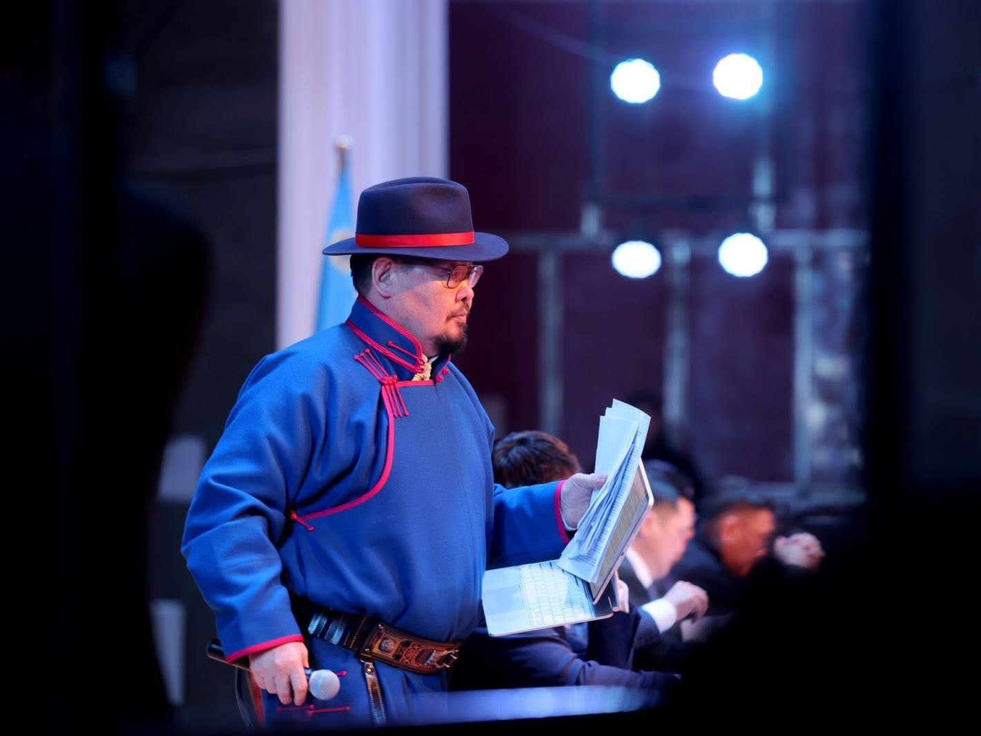 Өмнөговь аймгийн иргэдийн гаргасан гомдлын мөрөөр хилийн бүсэд АТГ, ЦЕГ, ТЕГ-ын хамтарсан ажлын хэсэг ажиллуулахаар болжээ