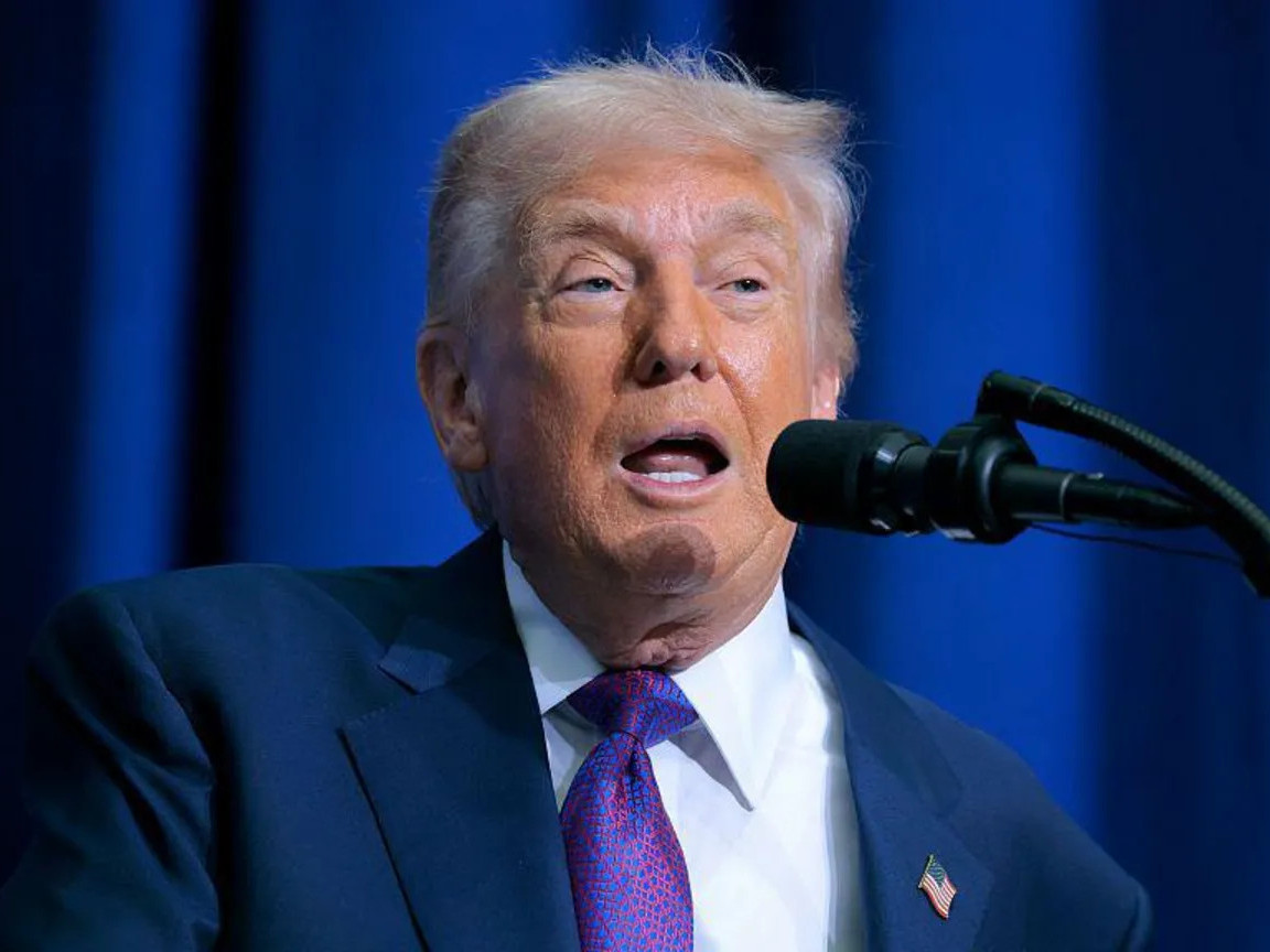 Д.Трамп: Ирантай хэлэлцээр хийх үү, эсвэл "муу зүйл тохиолдох уу" гэдгийг харах 10 хоног байна