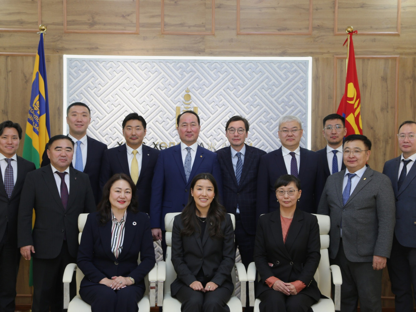 “Цагаан алт” хөдөлгөөн, “Атар-4” аяны хүрээнд 2026 онд олгох хөнгөлөлттэй зээлийн санхүүжилтийн гэрээнд гарын үсэг зурах ёслол боллоо 