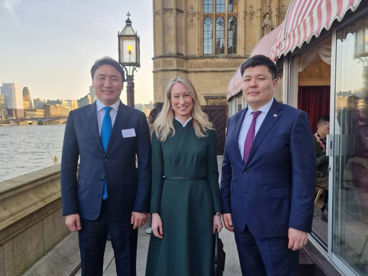 Монгол Улсад болох СОР17-г Их Британид нээж, тус улсын парламентын ордонд арга хэмжээ зохион байгуулжээ