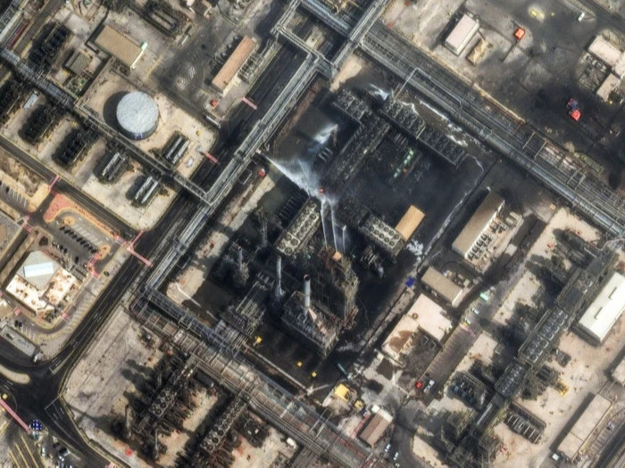 Хиймэл дагуулын зураг Саудын газрын тос боловсруулах үйлдвэр дроны цохилтод өртсөний харуулжээ