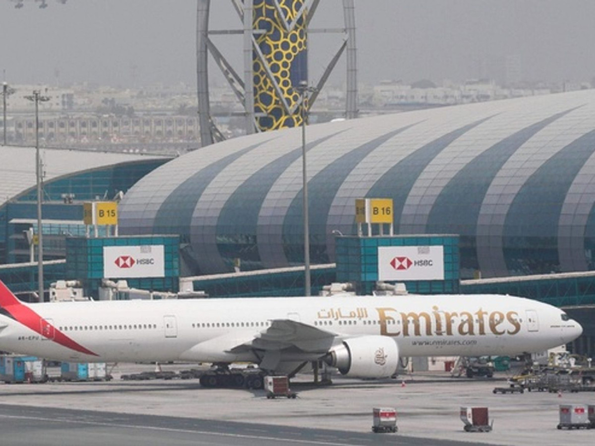 Их Британи Оманаас иргэдээ нүүлгэн шилжүүлэх тусгай нислэг зохион байгуулахаар болжээ