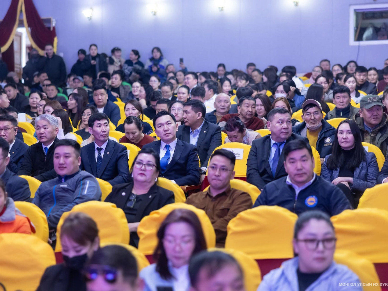 УИХ-ын дарга Н.Учрал: Төр ард түмний амьжиргаанд саад болдог бүдүүлэг хүнд суртлыг хална