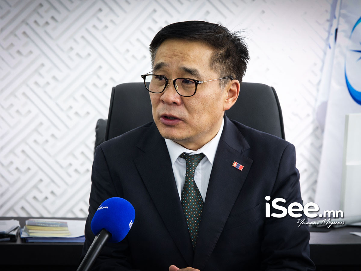 ИЗНН-ын гишүүд намын дарга С.Батбаатарыгаа шалгуулахаар АТГ-д хандлаа 