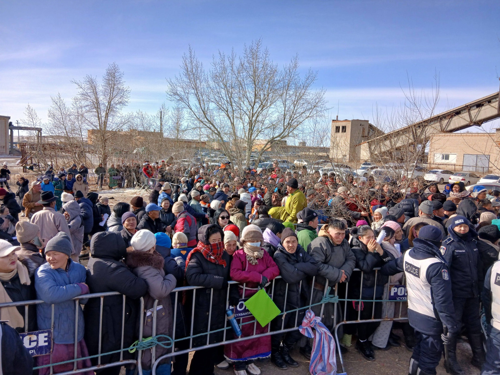 Сүхбаатар аймгийн шинэ суурьшлын бүсэд газар олгох бүртгэл эхэлж, эхний 25 иргэн 50 байршилд сонгожээ