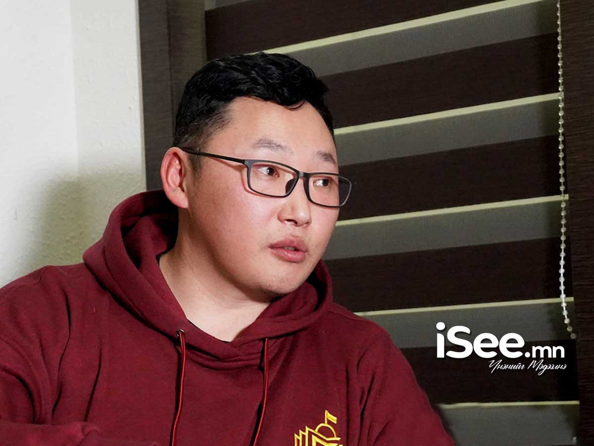 С.Будрагчаа: Б.Эрдэнэсүх эхнэрээ зоддог байснаа хүлээн зөвшөөрсөн ч "яргачин" гэж гүтгэсэн гэх үндэслэлээр нэхэмжлэх гаргасан 