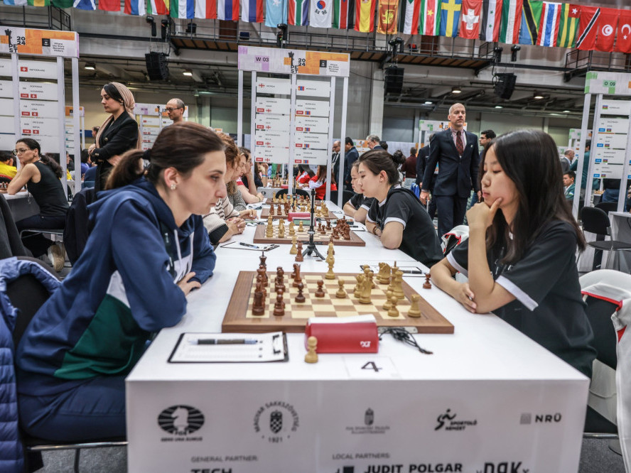 Монгол Улс эмэгтэй шатарчдын үзүүлэлтээр дэлхийд тэргүүлжээ