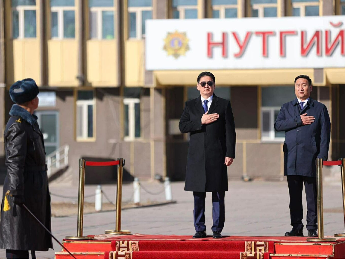 Монгол Улсын Ерөнхийлөгч У.Хүрэлсүх баруун бүсийн тулгуур төв Ховд аймгийн иргэдтэй уулзлаа