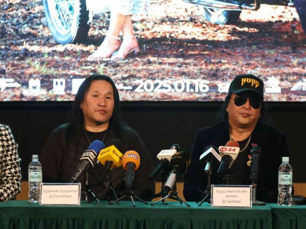 Д.Отгонбаяр: Хурд хамтлагийн толилуулах гэж буй мюзикл жүжиг нь  Монголын соёл урлагийн түүхэнд алтан үсгээр бичигдэх үйл явдал