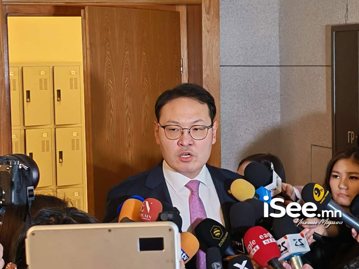 Э. Батшугар: Хүүхдийн сошиал медианы хэт хэрэглээ сэтгэлзүйд сөргөөр нөлөөлж байна