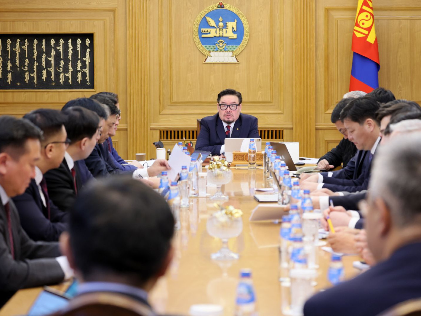 Онцгой нөхцөл байдлын үед хариу арга хэмжээний санал боловсруулж ЗГ-ын хуралдаанд танилцуулахыг Ерөнхий сайд үүрэг болголоо