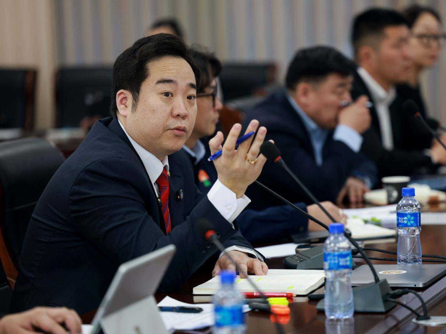 А.Баяр: Энэ онд 94.1 км явган болон дугуйн зам тавихаар төлөвлөсөн