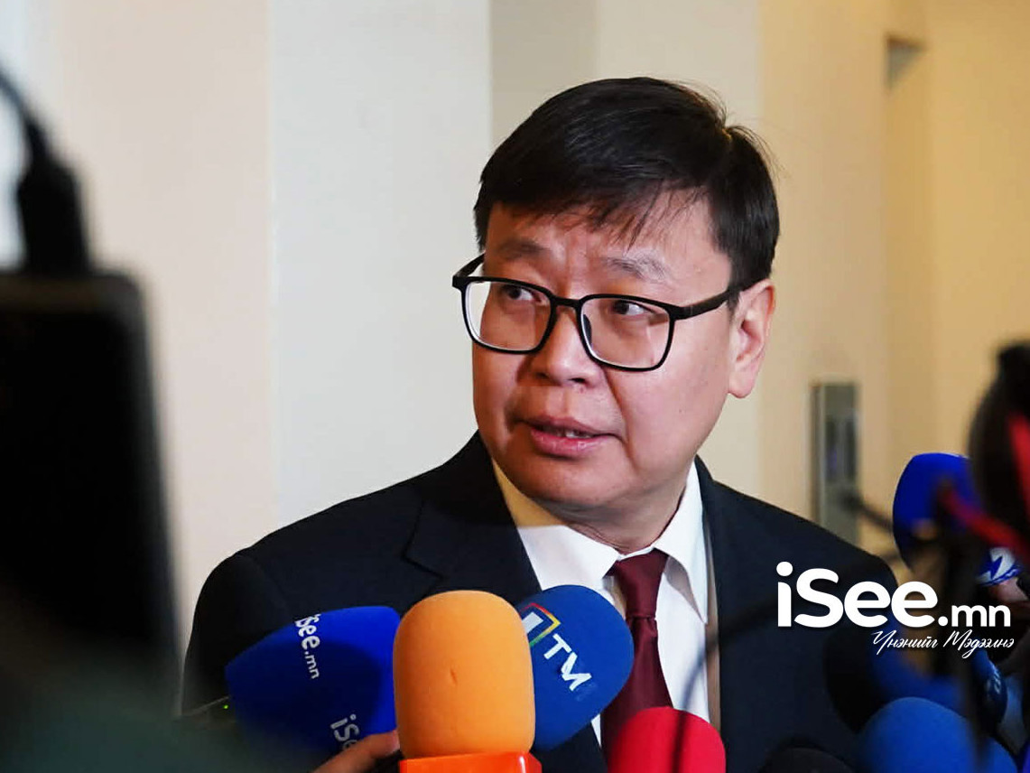 П.Наранбаяр: Олон улсын нөхцөл байдал эгзэгтэй үед Засгийн газар тогтвортой байх ёстой гээд Г.Занданшатарын чөлөөлөгдөх хүсэлтэд эсрэг санал өгсөн