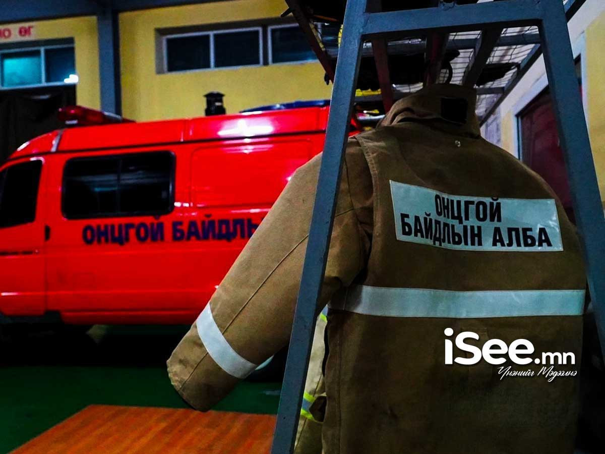Онцгойн алба хаагчид 14 иргэний амь насыг авран хамгаалжээ