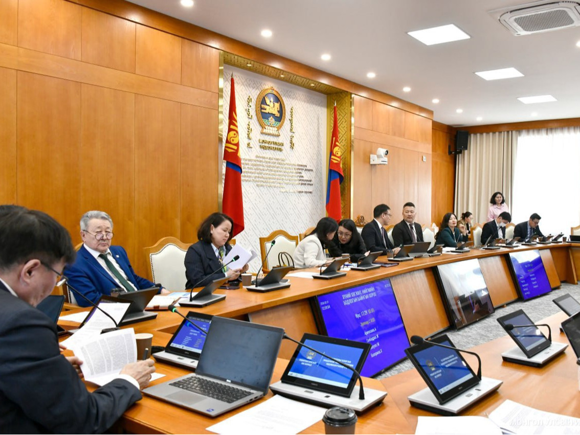 Сургуулийн орчны эрүүл мэнд, аюулгүй байдлын тухай хуулийн төслийг хэлэлцэх нь зүйтэй гэж үзлээ