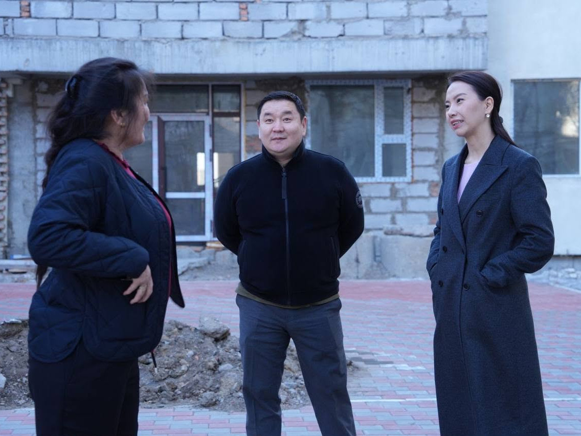 НИТХ-ын төлөөлөгч Б.Ану-Үжин Сүхбаатар дүүргийн хороодод ажиллаж байна