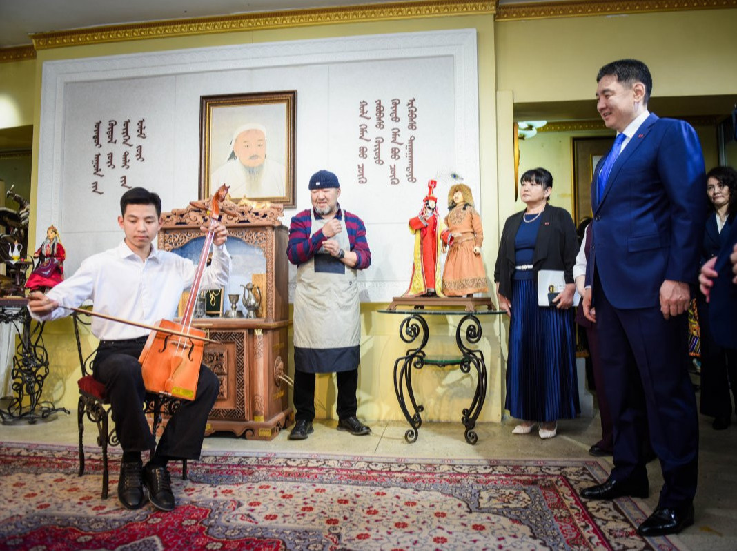 Монгол Улсад морин хуур урлаачийг мэргэжлийн түвшинд бэлтгэх анхны анги нээгдлээ