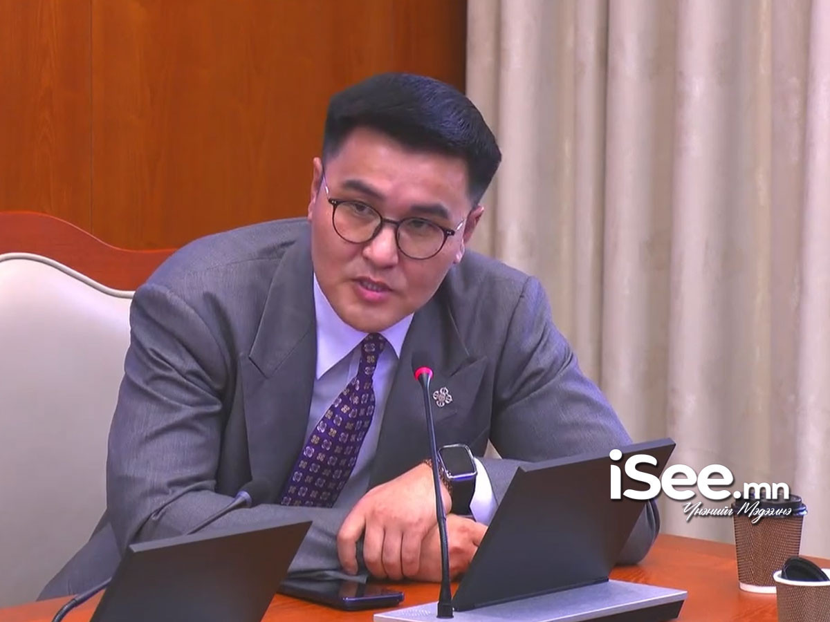 Ч.Лодойсамбуу: Т.Даваадалай нэг сургуулийн хүүхдийн хувьд хэлэхэд хүнтэй гарч үздэг хүмүүсийн дунд нэр чинь байтугай зүс чинь байгаагүй шүү 