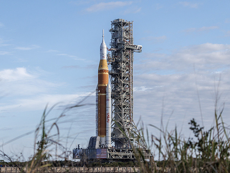 "NASA"-гийн дөрвөн сансрын нисэгчийг тээвэрлэсэн хөлөг дэлхийгээс амжилттай хөөрлөө