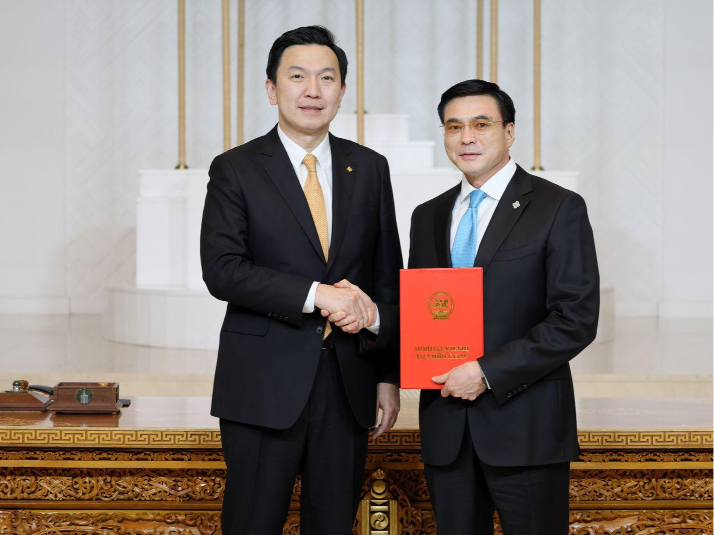 Ерөнхий сайд Н.Учрал Засгийн газрын гишүүдээ томилж, батламжиллаа