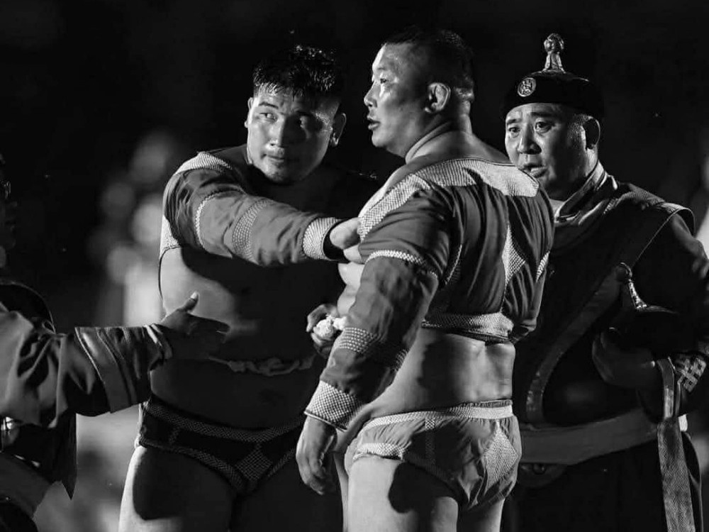 Улсын аварга Г. Эрхэмбаярын нэрэмжит хүчит бөхийн барилдаанд 128 бөх зодоглоно