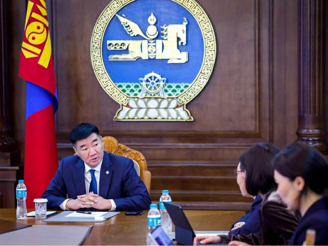 УИХ-ын дарга С.Бямбацогт Монголбанкны Ерөнхийлөгчтэй уулзаж, цаг үеийн асуудлаар санал солилцлоо