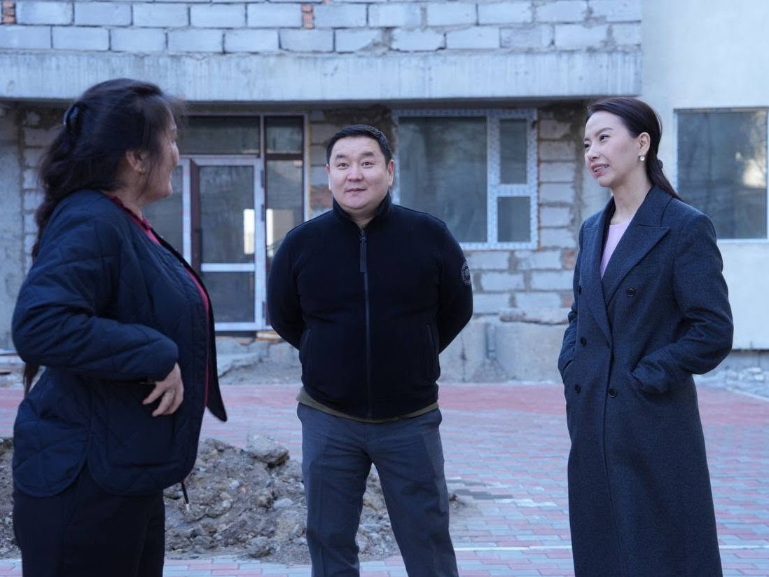 НИТХ-ын төлөөлөгч Б.Ану-Үжин Сүхбаатар дүүргийн 20 хороонд ажиллав