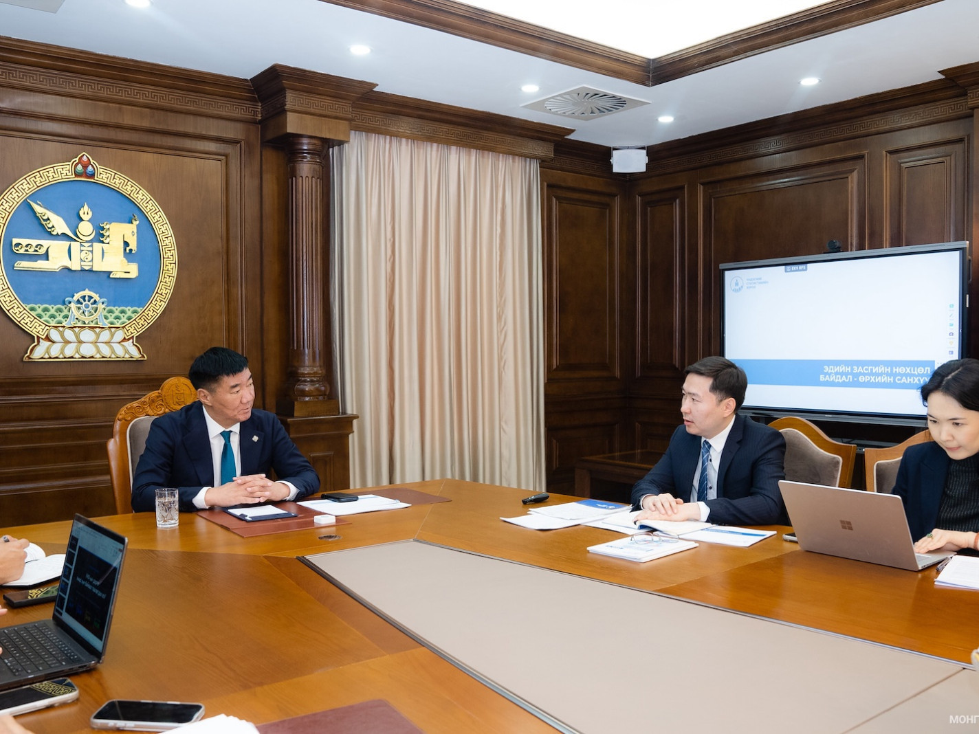 УИХ-ын дарга С.Бямбацогт Үндэсний статистикийн хорооны үйл ажиллагааны талаар мэдээлэл сонслоо
